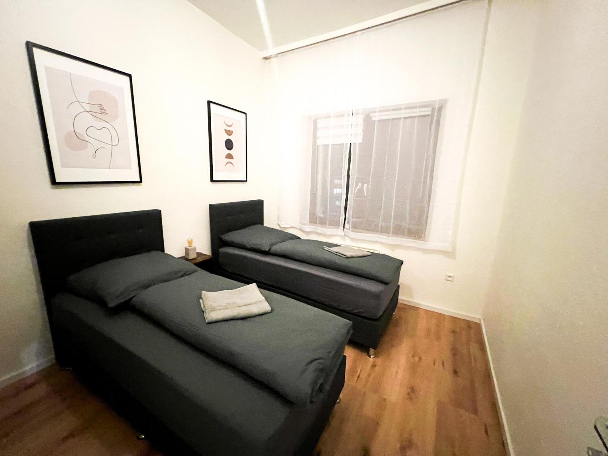 Krefeld House - 20 Min To Dus Airport & Messe Apartment Exterior photo