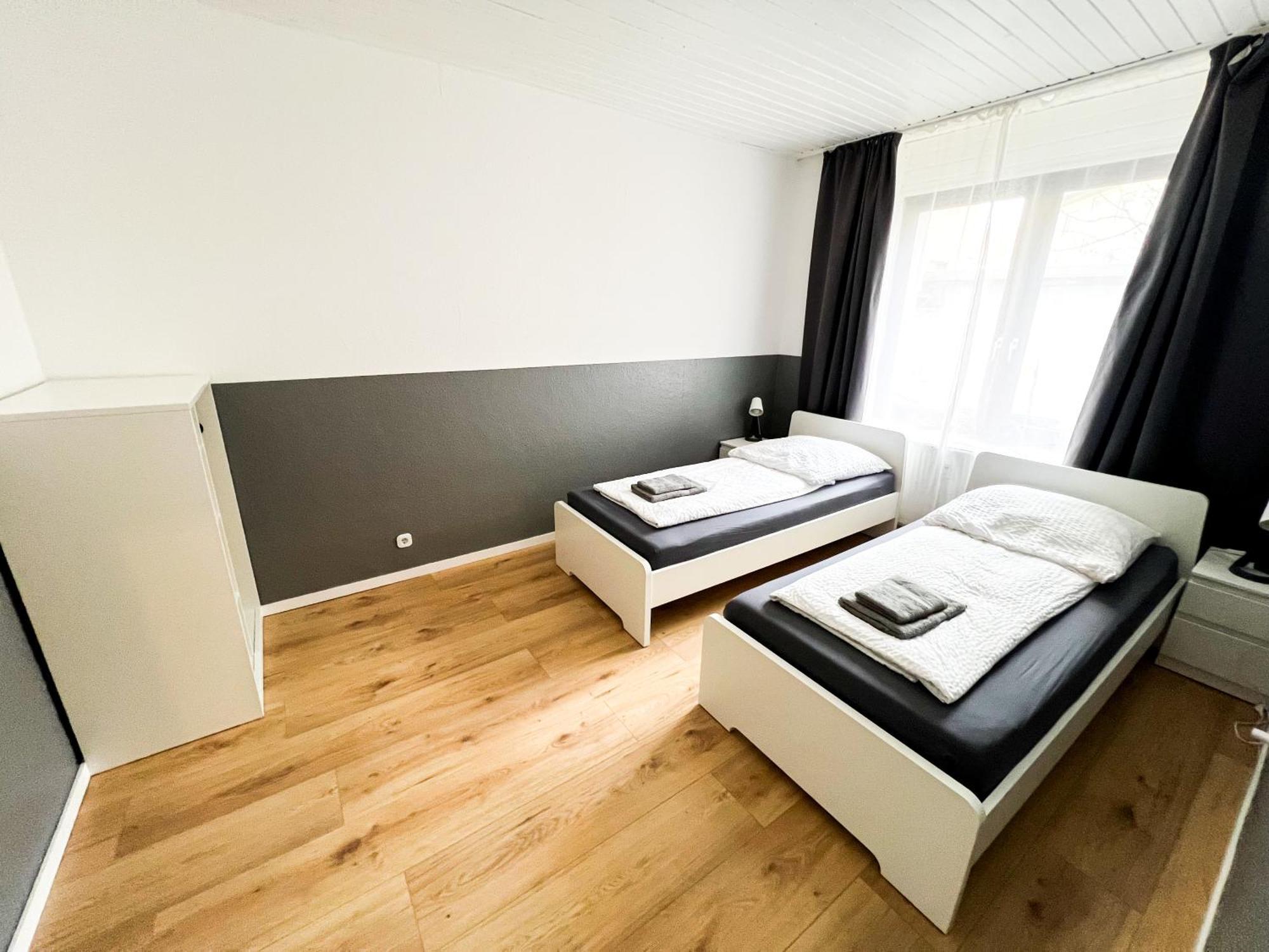 Krefeld House - 20 Min To Dus Airport & Messe Apartment Exterior photo